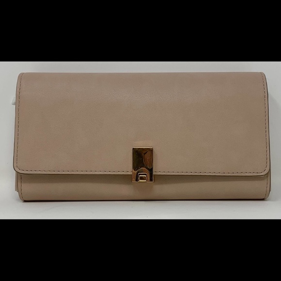 Nine West Handbags - Nine West Mod Continental Wallet Cashmere